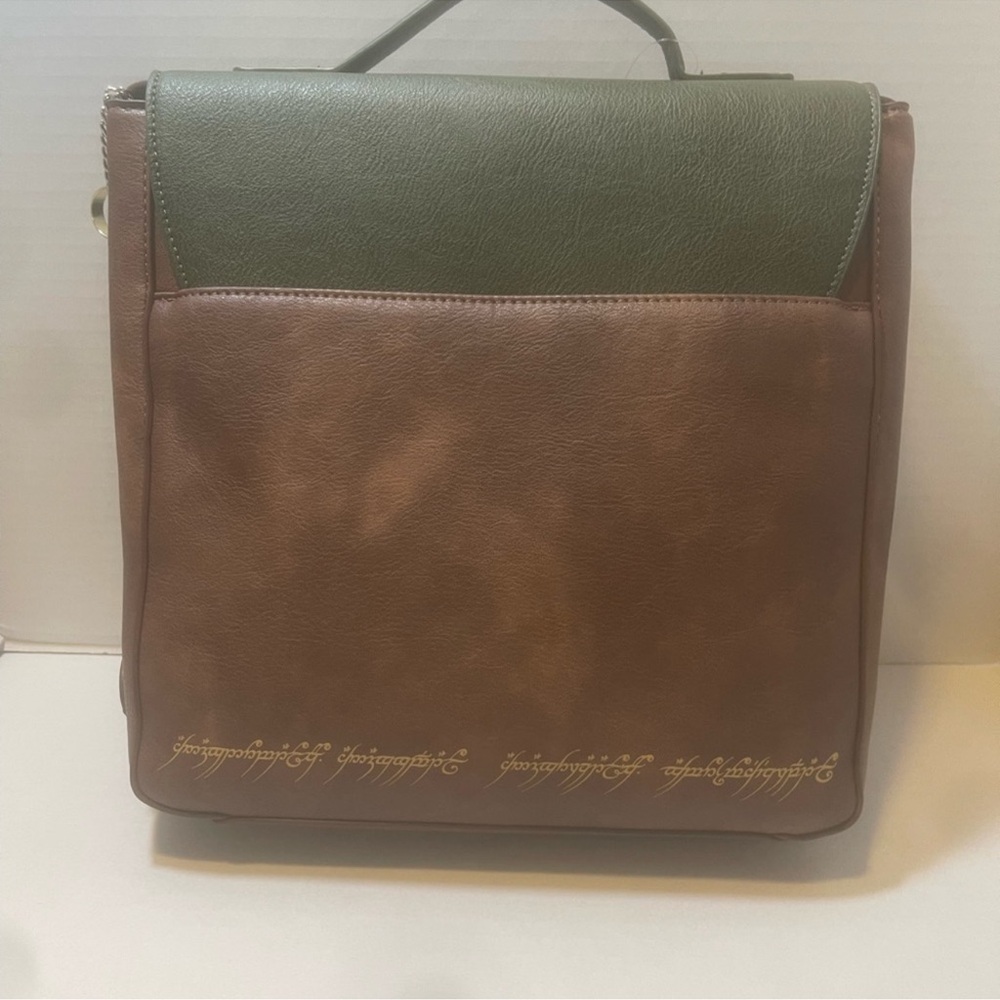 Her Universe The Lord Of The Rings Lorien Leaf Messenger Bag - Picture 7 of 7
